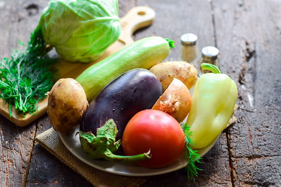 овощное рагу с картошкой, капустой, кабачком и баклажанами рецепт фото 1